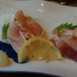 鳥刺し_地元鶏焼き定食