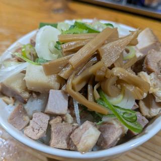 チャーシュー丼