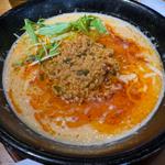 とんこつ味噌担々麺