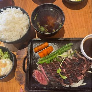 BECOステーキ定食(ステーキ食堂 BECO (ベコ))