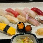 大盛にぎり（13貫）(博多太郎寿司)