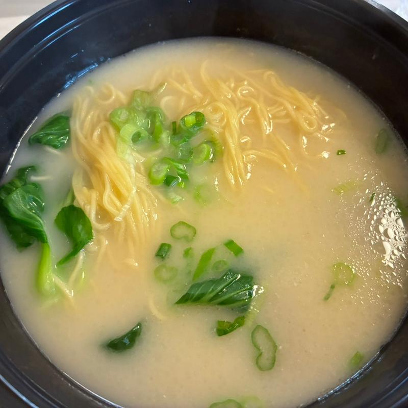 Hong Kong Wonton Noodle(帝皇餃子 Emperor Dumpling)