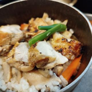 鶏五目釜飯(釜飯と和食 旬)