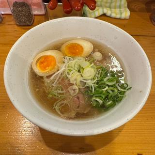 名物特製塩らーめん(らーめん鎌倉家)