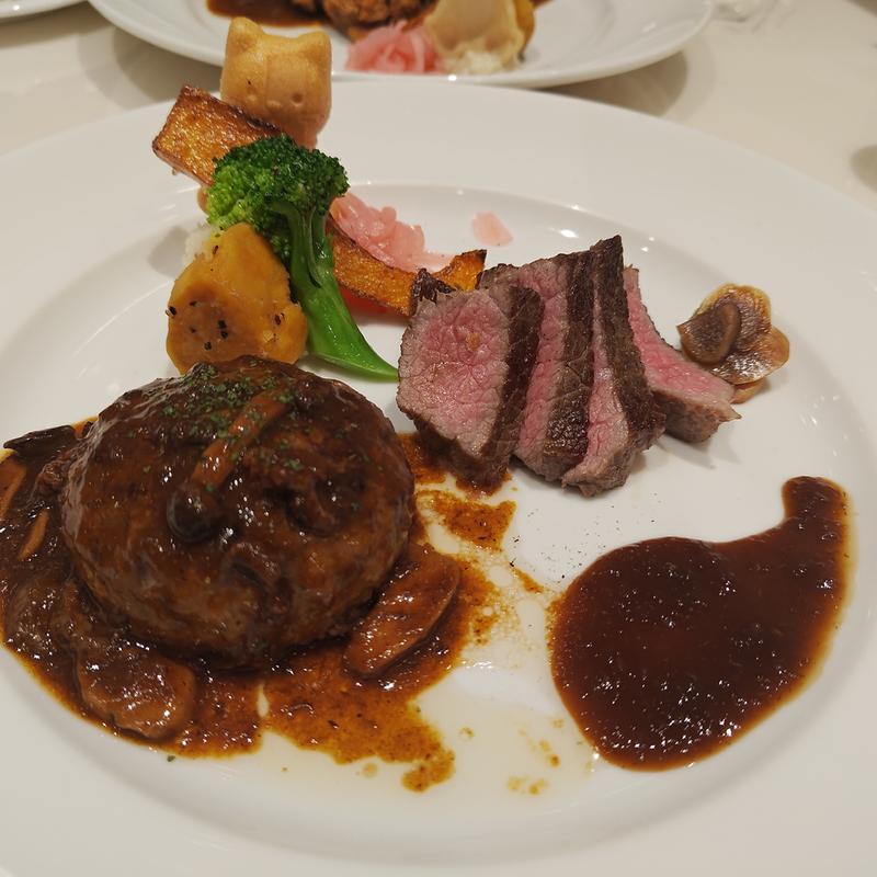 (神戸牛 洋食 アモナ)