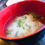 味噌汁_ハンバーグ&牛さがりサイコロステーキランチ