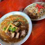 ラーメン 焼き飯(ラーメン太郎)