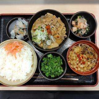 ニラにんにくもつ煮定食(ゆで太郎 もつ次郎 馬橋店)