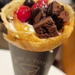 ベリーチョコブラウニーホイップ