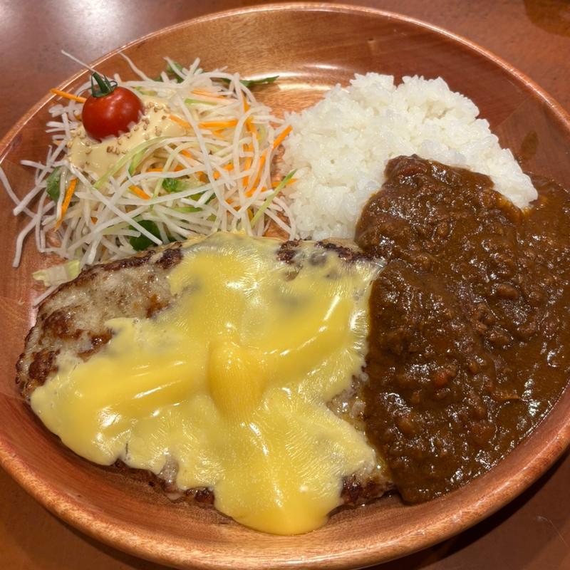 チーズカレーディッシュL(びっくりドンキー狸小路店)