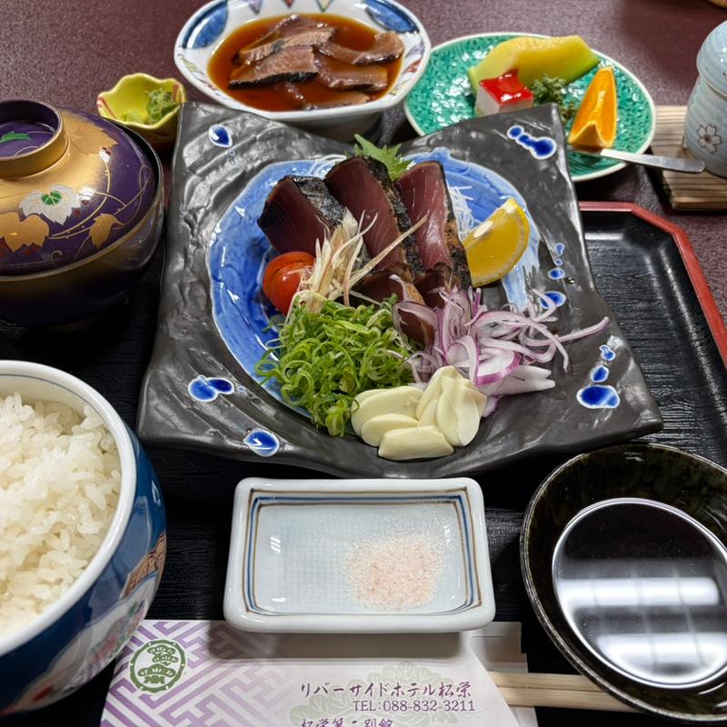 夕食(リバーサイドホテル松栄 )