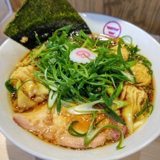 生姜醤油わんたんそば  葱増し(横浜中華そば 維新商店 みなとみらい店)