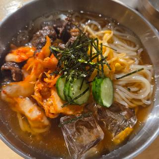 韓国冷麺(炭火焼肉 いいとき)