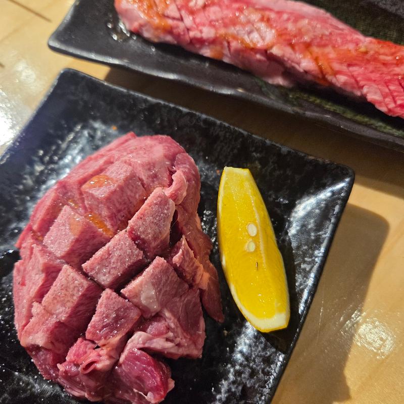 特上厚切りタン(炭火焼肉 いいとき)