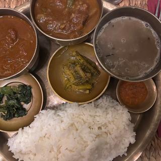 ダルバート2種盛(バルピパル)