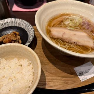 唐揚げセット(噂の醤油)(麺屋やま 本町店)