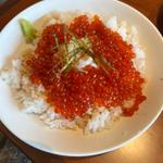 イカ　いくら丼
