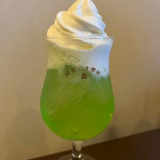 メロンクリームソーダ(喫茶二十世紀)