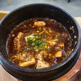 島豆腐の麻婆豆腐(ぜっこうちょう 那覇松山店)