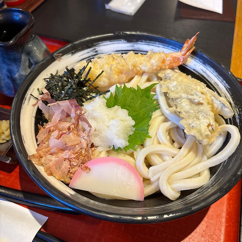 冷し海老天おろしうどん(実演手打うどん 杵屋 桶川東武マイン店)