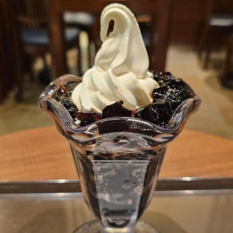 自家製コーヒーゼリーパフェ(サンマルクカフェ 三軒茶屋店)