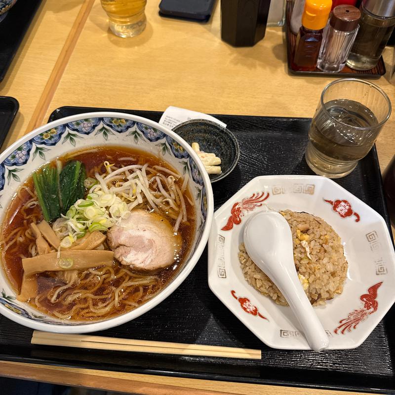 ラーメン半チャン(万福食堂 辰巳店)