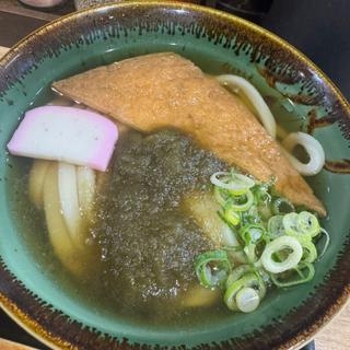 冷かけうどん(きつね＋とろろ昆布)(川久麦笑)