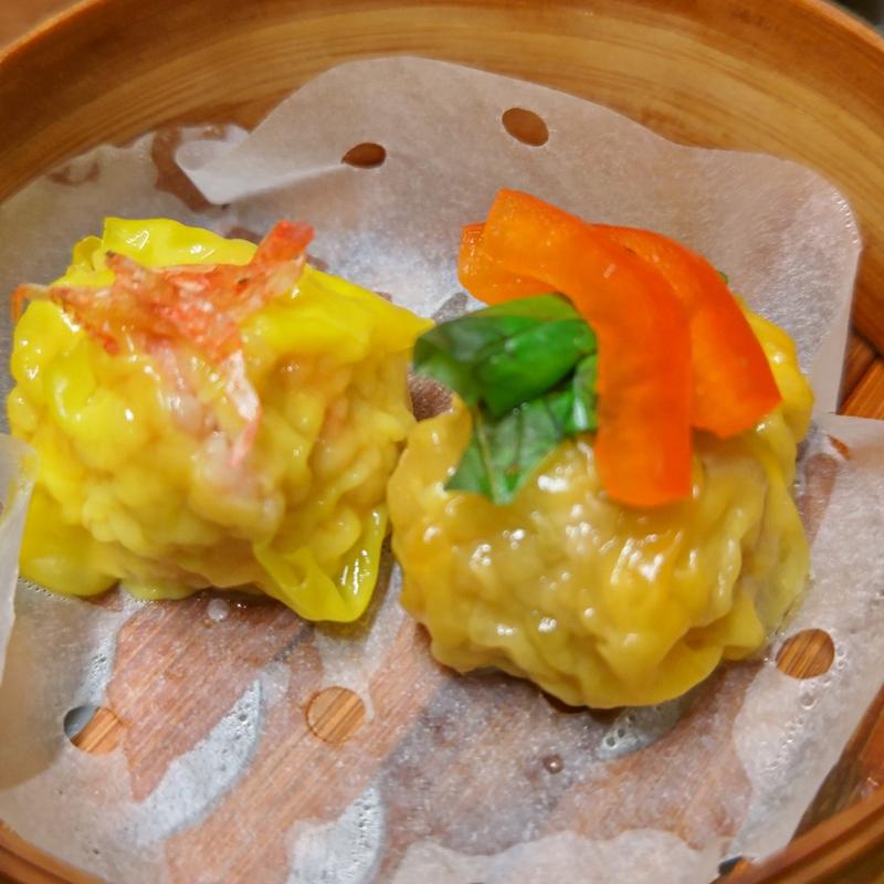 桜えびと生姜のシユマイ・ガパオしゆまい(焼売スタンド きんぎょ)