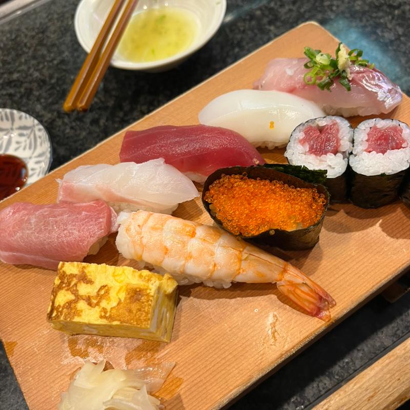 おまかせ寿し　上(すし処 山゛嘉（ZANKA）)