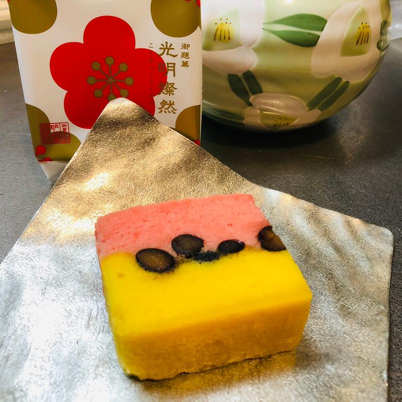 光明燦然(明石屋 本店 （明石屋菓子店）)