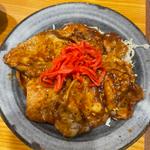 辛味噌豚丼の頭(武州うどんあかね&みどりダイニング)