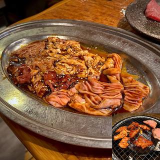 ホルモン(みさき屋 （みさきや）)