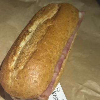 ハム&マリボーチーズ 石窯フィ ローネ(スターバックスコーヒー 明石魚住店)