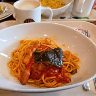 ゴロッと茄子とベーコンの完熟トマトパスタ(タリーズコーヒー アル・プラザ高槻店)