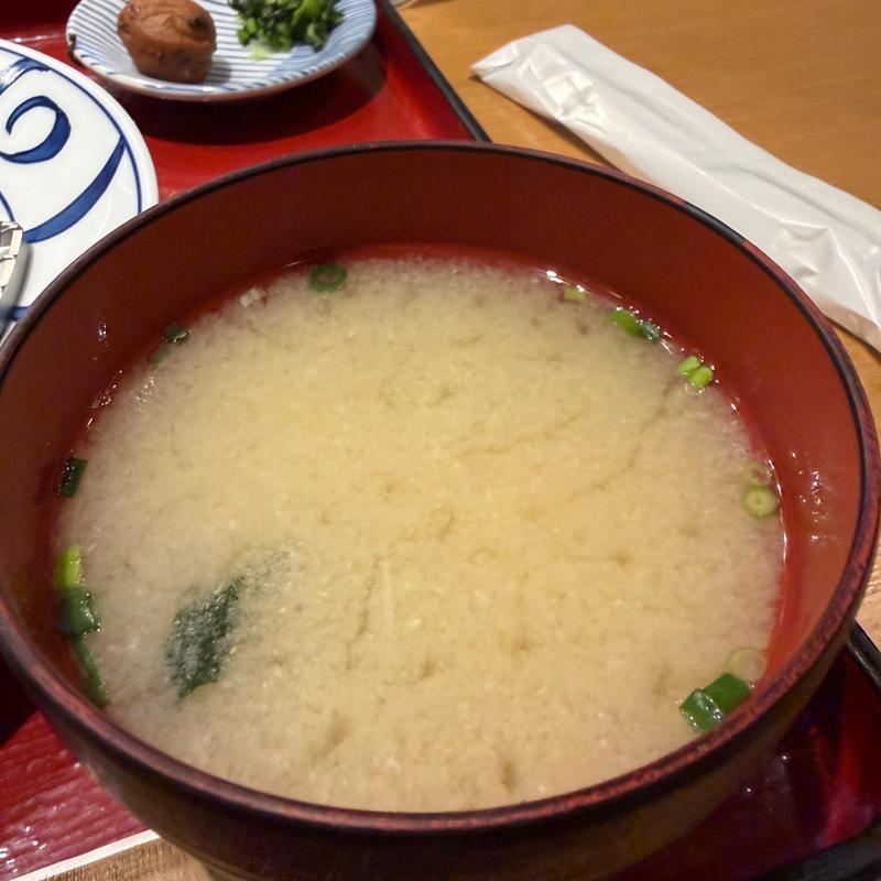 みそ汁(黒ブタかつれつ 大正亭)