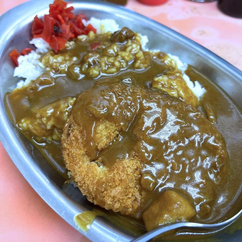 カレーライス 大盛り コロッケ(常盤軒 品川駅 横須賀線上りホーム店 26号店)