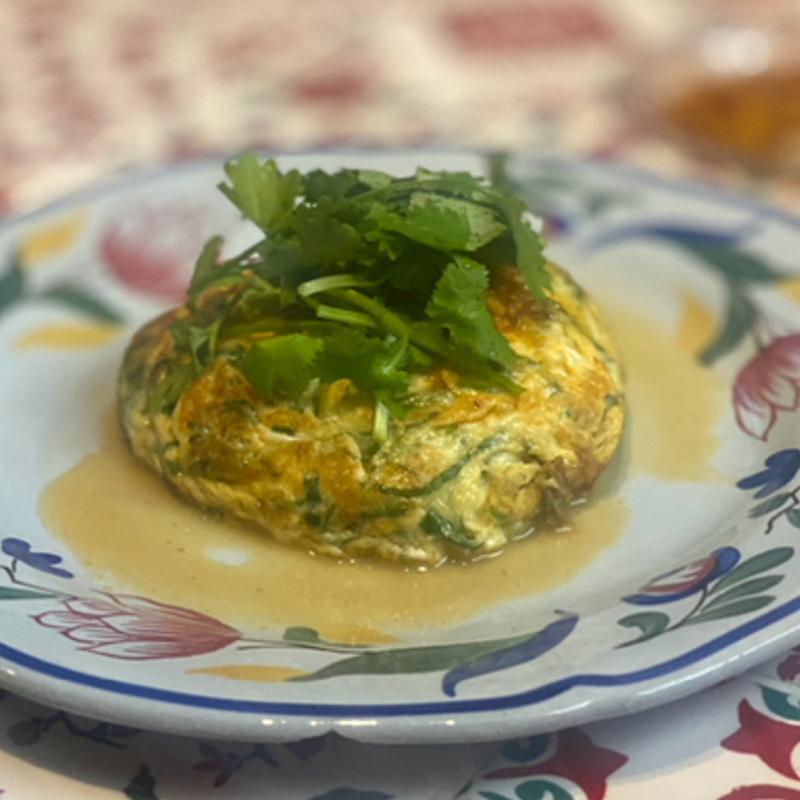 グリーンオムレツ　葱パクチー(台湾酒場イェスタデイ)