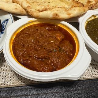 チキンマサラ(インドレストラン・ガンジー（ＧＡＮＤＨＩ）)