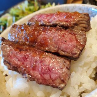 サービス牛ステーキ(OSAKAきっちん。東急プラザ渋谷)