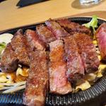 サービス牛ステーキ