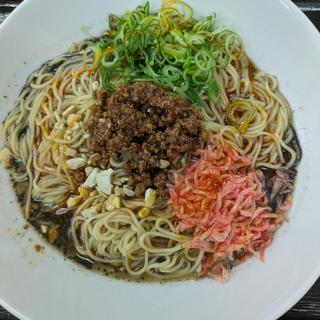 汁無し担々麺(黒)