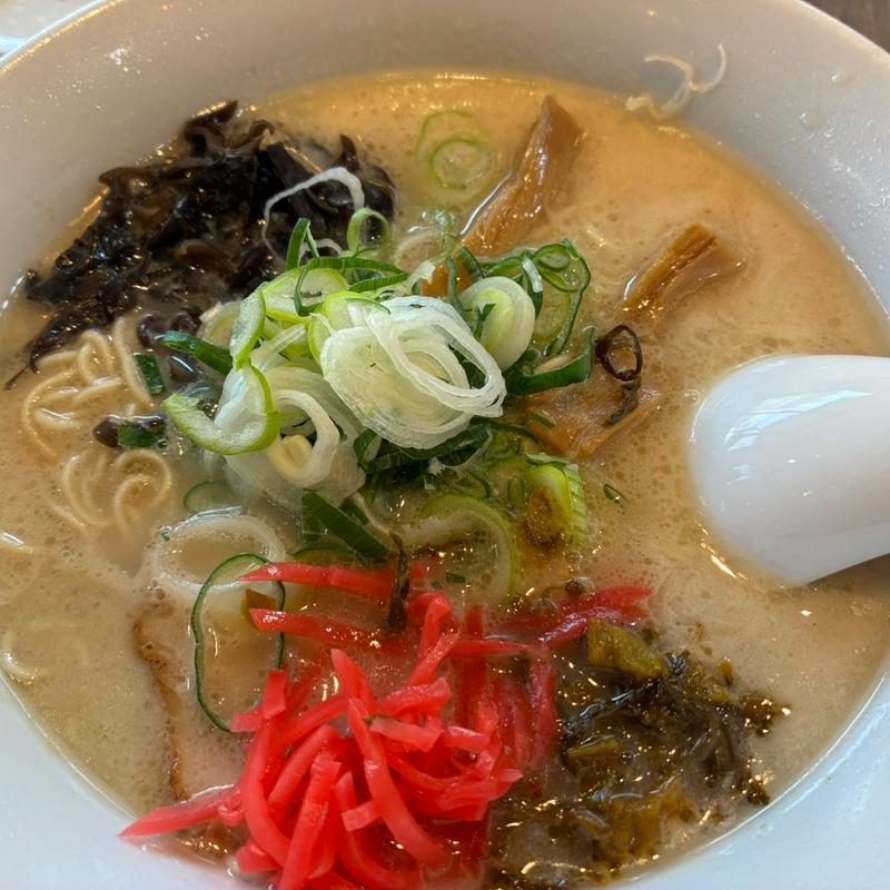 豚骨ラーメン(手作り中華 まーちゃん)