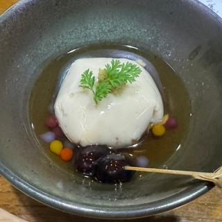 カシューナッツ入り胡麻豆腐(よもぎ)