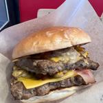 マッシュルームメルトベーコネーターダブル