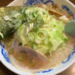 背脂醤油 野菜大盛り(亥龍)