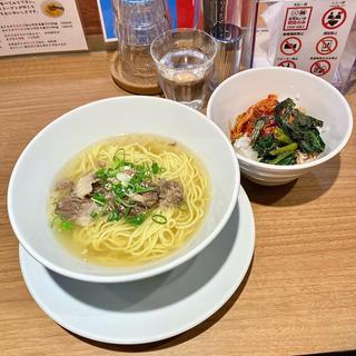 牛テール塩Soba ナムルキムチごはん付き 並盛り(鶏Soba Toraや)