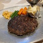 炭火焼きハンバーグセット(３匹の子ぶた)