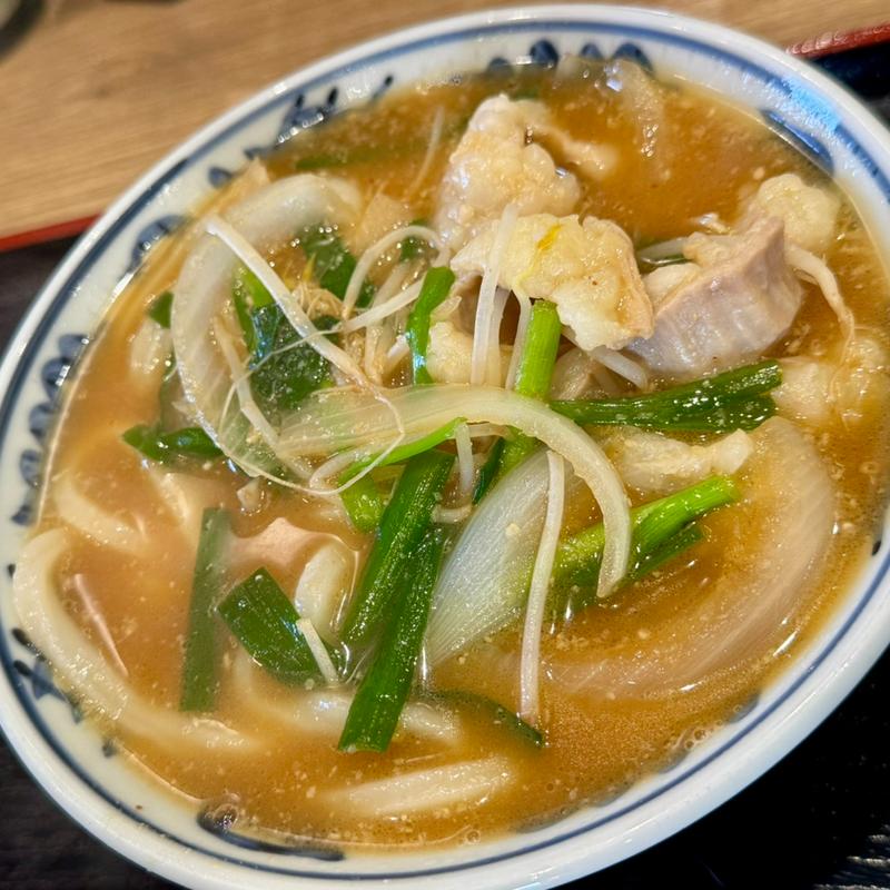 味噌ホルモンうどん(セルフうどん キンボシ製麺所)
