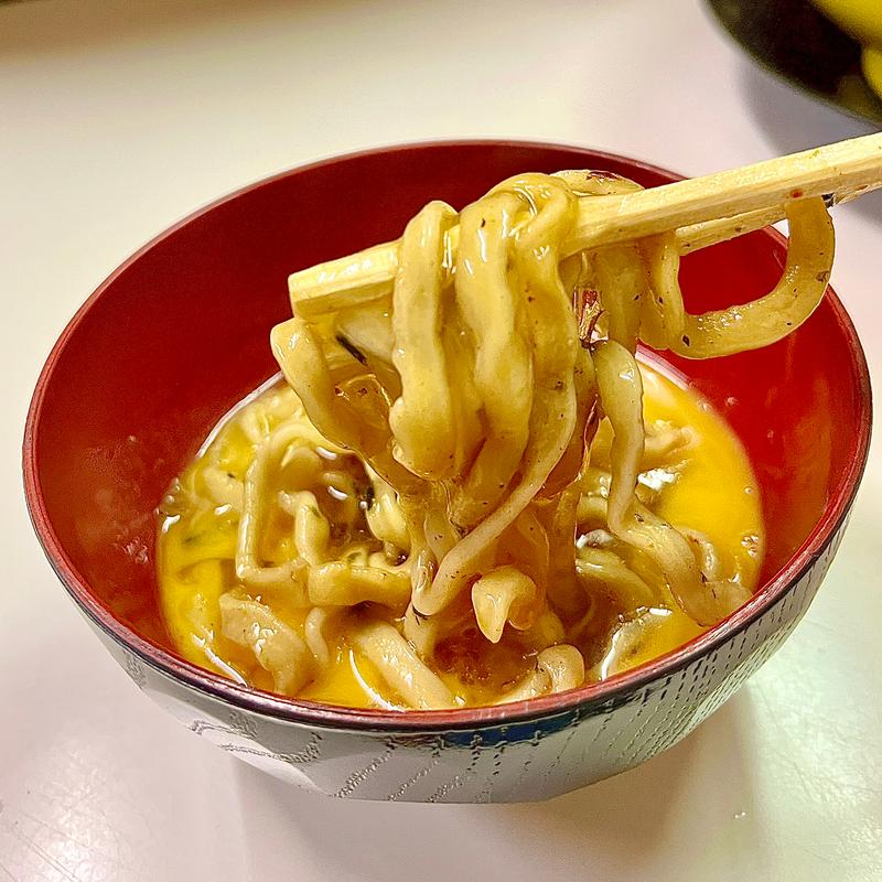 生卵(ラーメン道 時の鐘)