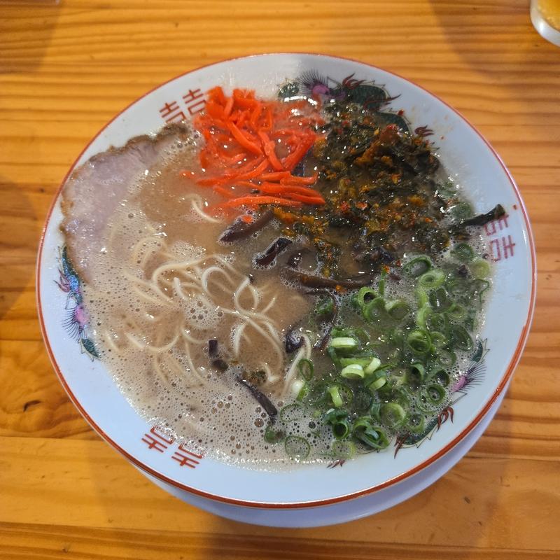 豚骨ラーメン&辛子高菜&紅しょうが(豚骨らーめん てっちゃん)